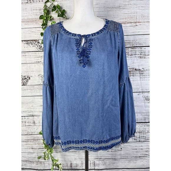 Southern Tide Blouse Tunic size Small Denim Jean Tencel Peasant Boho Tassels - Picture 2 of 16